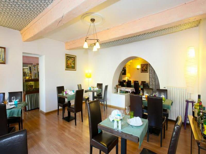Logis Auberge La Cremaillere Villandraut Екстер'єр фото